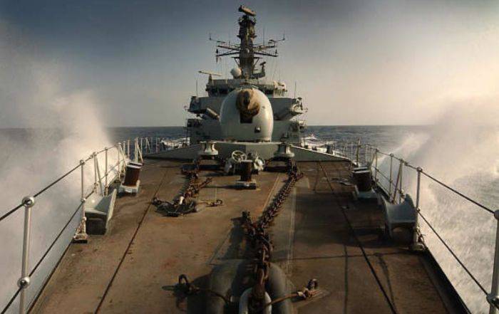 Фотографии кораблей военно-морского флота (61 фото)