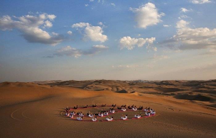 Desert Lotus Hotel – цветок в поющих песках (28 фото)