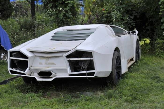   Lamborghini Reventon   (10 )