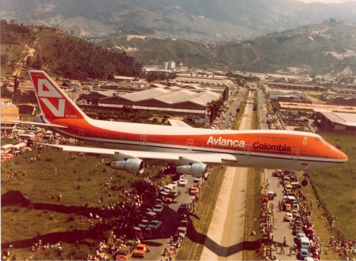   747 (146 )