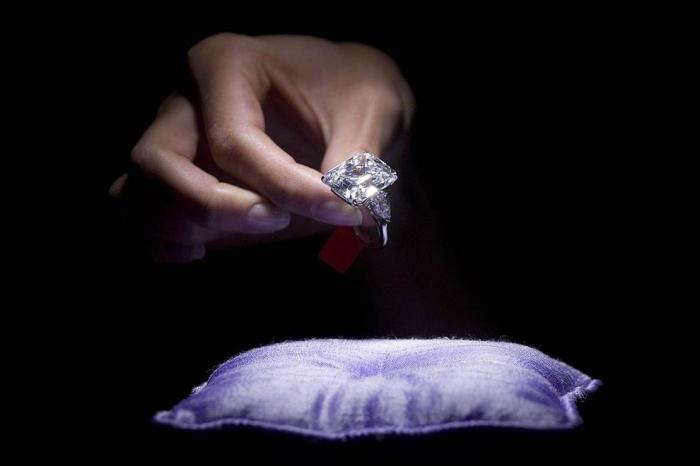Самые дорогие бриллианты (13 фото)
