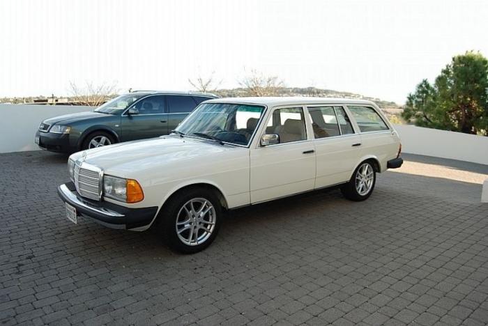 1980 Merceds-Benz 300TD Wagon (14 )