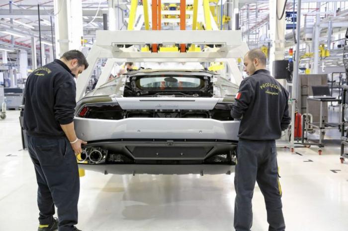 Как собирают Lamborghini Huracan (52 фото)