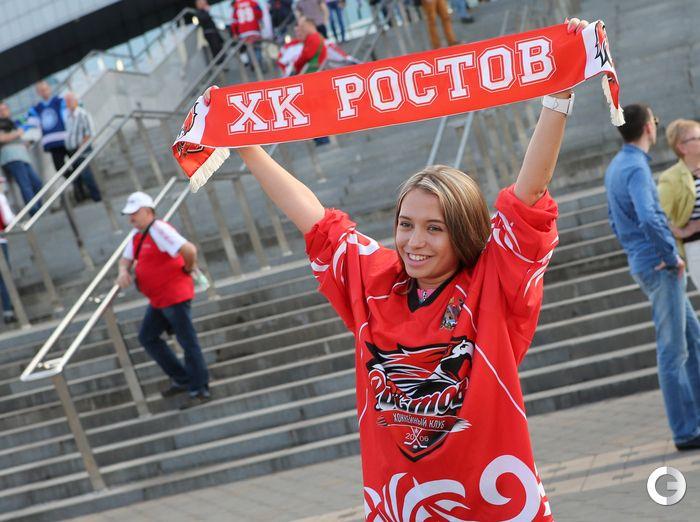 Привлекательные болельщицы чемпионата мира по хоккею в Минске (24 фото)
