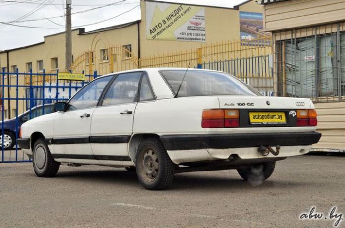  Audi 100 3:    (11 ) 