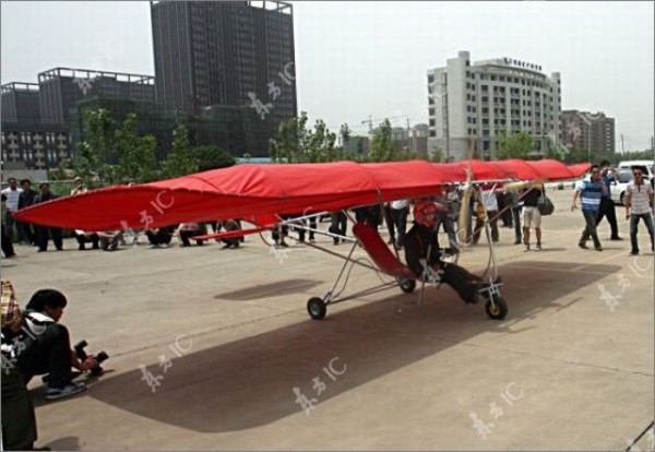 Фермер из Китая построил самолет своими руками (18 фото)