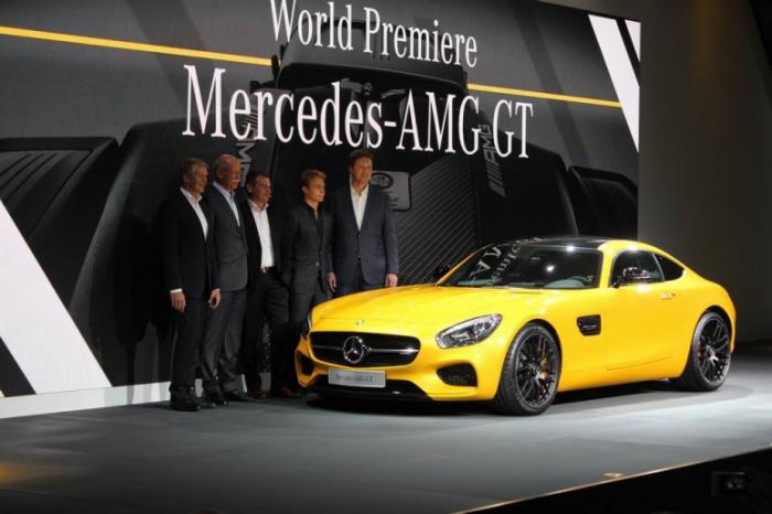 Mercedes-AMG GT 2015:     (10 +)