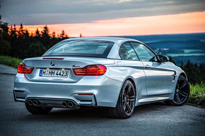   BMW M4 Convertible (12 )