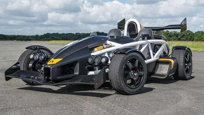 - Ariel Atom 3.5R (14 )