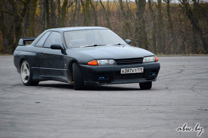 Nissan GT-R R32 -   (10 )