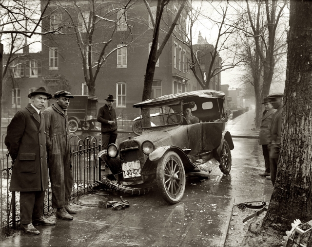 Автоаварии начало 20го века (24 фото)
