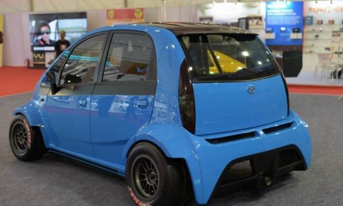   TATA Nano (8 )