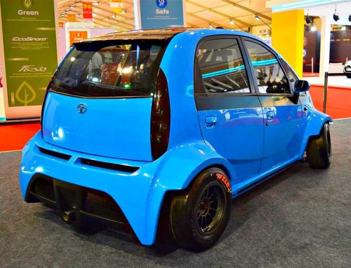   TATA Nano (8 )