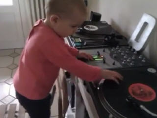 Dj 