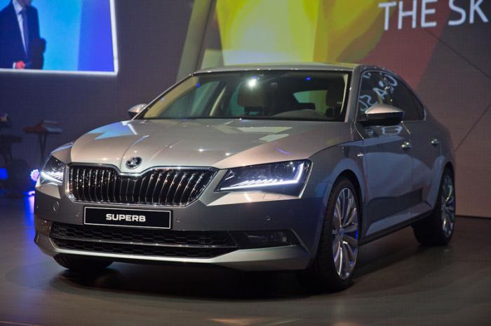   Skoda Superb   (19 )