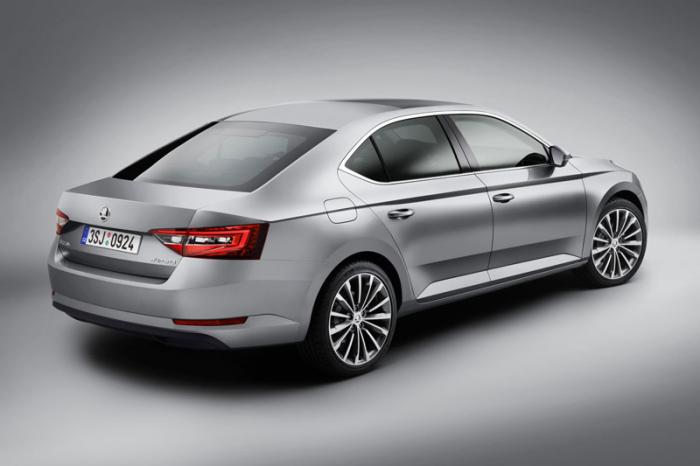   Skoda Superb   (19 )