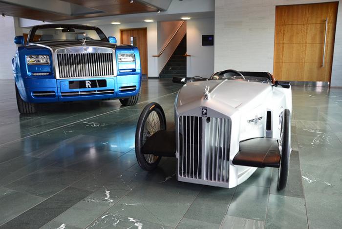   Rolls Royce (29 )