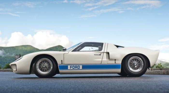  Ford GT     (32 )