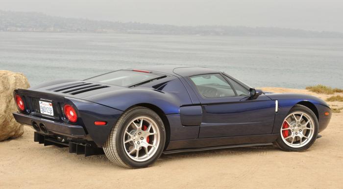  Ford GT     (32 )