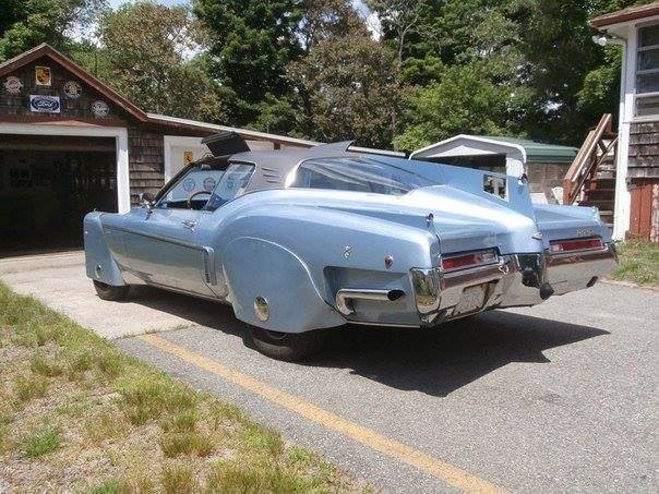 8  - Tucker Torpedo Prototype II Replica 1946 (8 )