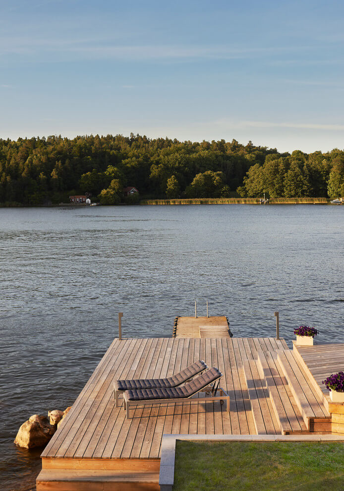 Видовой дом на берегу озера в Швеции (18 фото)