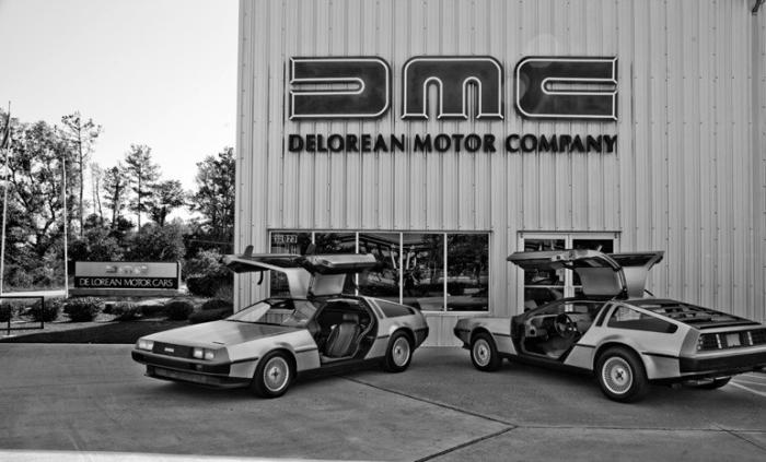 DeLorean DMC-12   (18 )