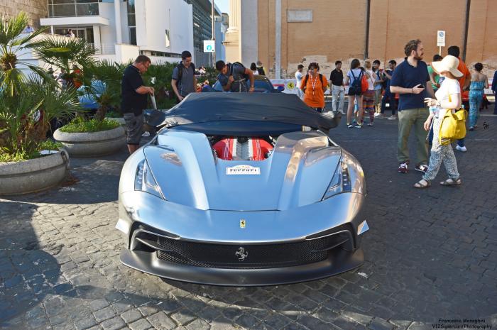  Ferrari F12 TRS   (8 )