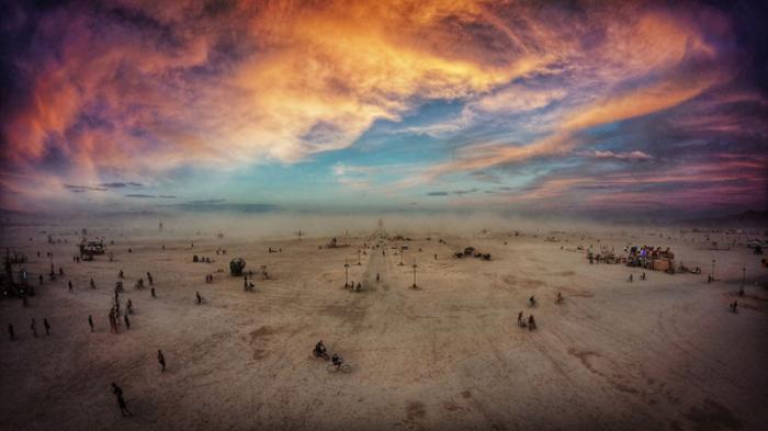    Burning Man (16 )