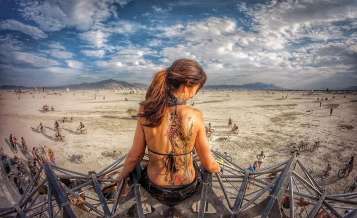     Burning Man (16 )