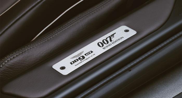 Aston Martin DB9 GT        (14 )