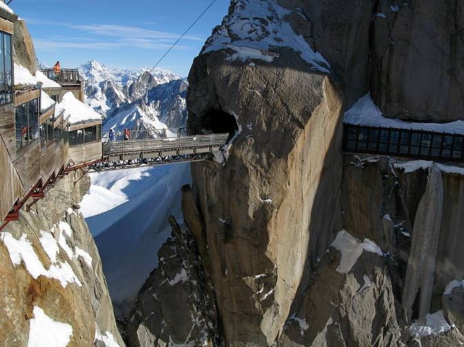    Aiguille du Midi (3.842 ) (6 )