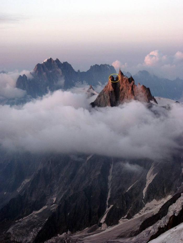    Aiguille du Midi (3.842 ) (6 )