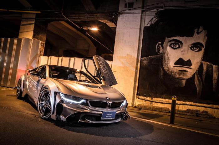 BMW i8 Cyber Edition -    (20 )