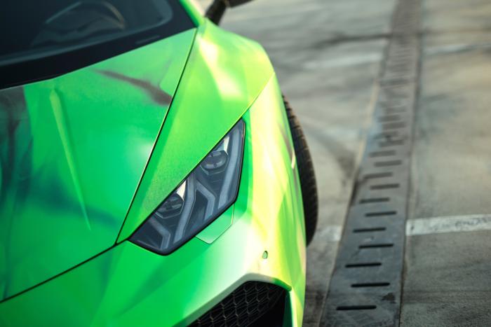 Оригинальный внешний вид для новенького Lamborghini Huracan (12 фото)