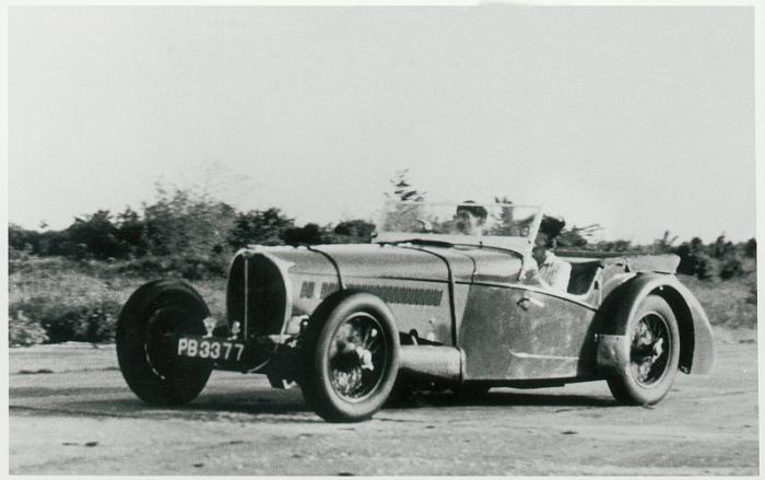  Bugatti 1937    10   (17 )