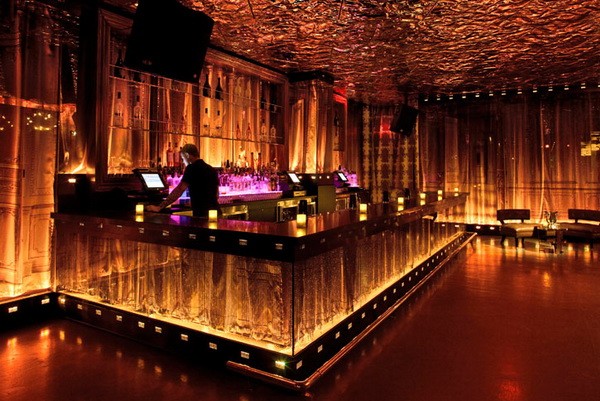 Vanity Club  - (24 )