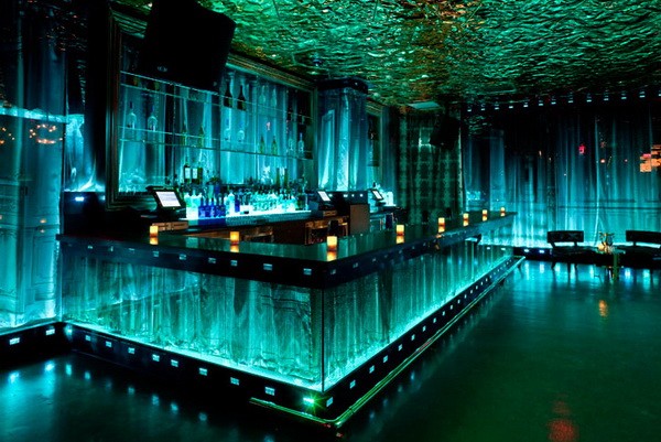 Vanity Club  - (24 )