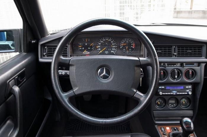 Mercedes-Benz 190E Evolution II   eBay (24 )