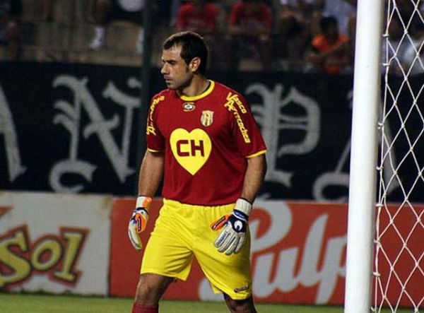  Pablo Aurrecochea (9 )