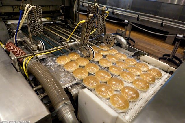 Производство булочек для МакДональдса (35 фото)