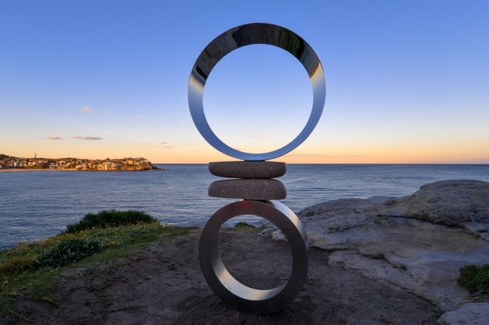      Sculpture by the Sea  (18 )