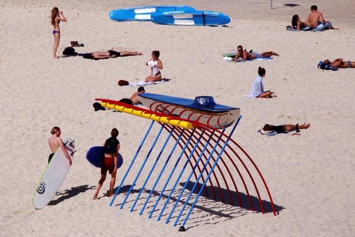      Sculpture by the Sea  (18 )