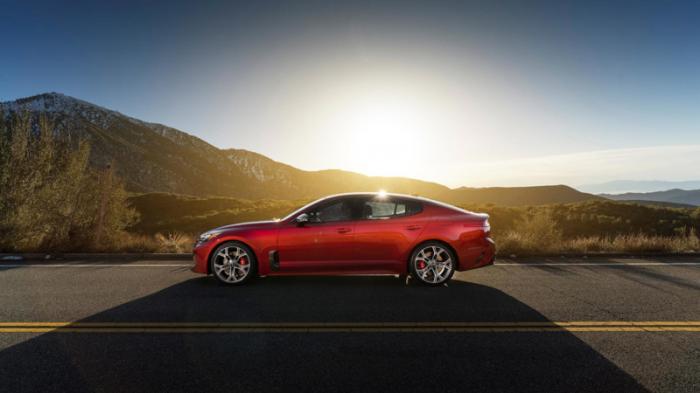 KIA   Stinger GT V6 (17  + 1 )