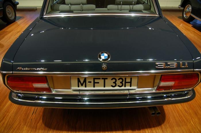  BMW (72 )