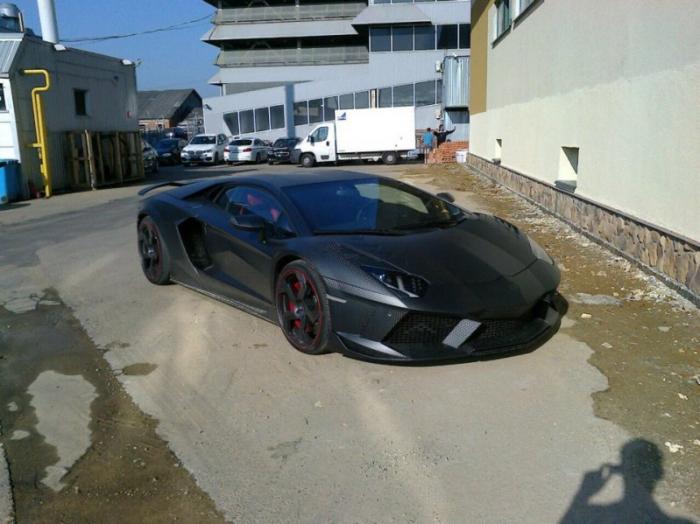  Lamborghini Aventador Carbonado by Mansory   (20 )