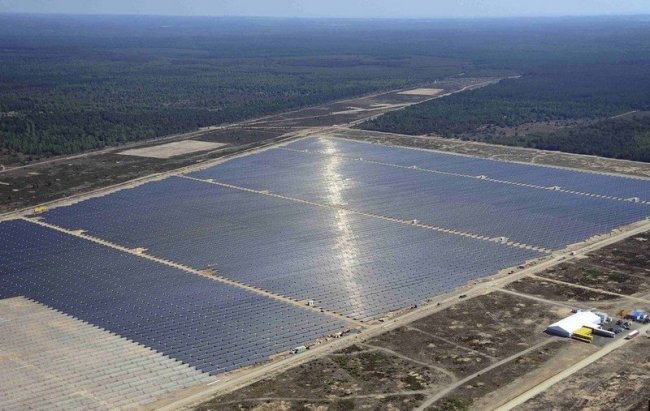 Solarpark Lieberose-   (9 )