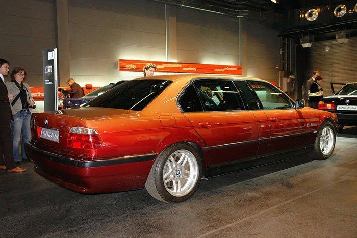 BMW 7-Series Long E38     (9 )