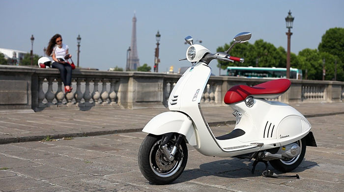  :  Vespa   (15 )