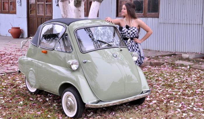 Isetta       (9 )