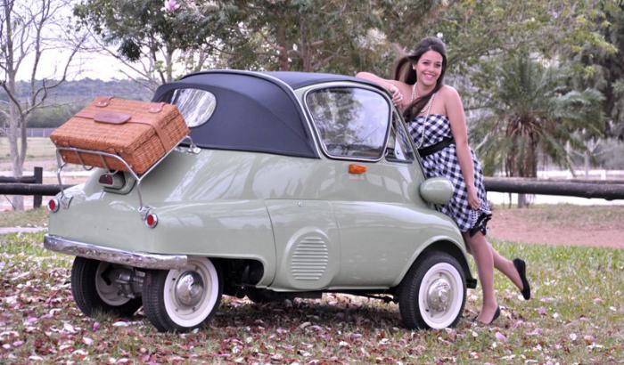 Isetta       (9 )